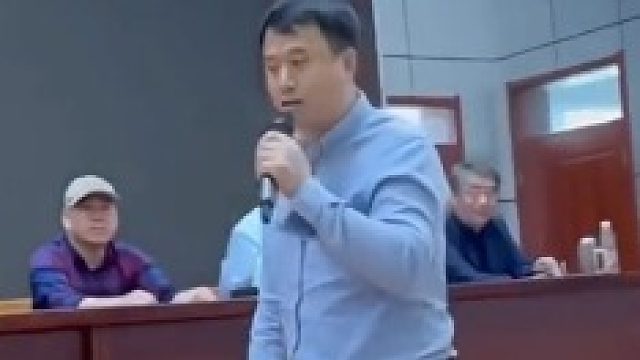 差生家长被点名上台，家长霸气回应令网友拍手称赞
