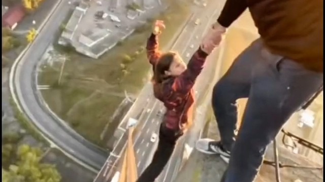 #专业动作请勿模仿#危险动作请勿模仿#老外真会玩