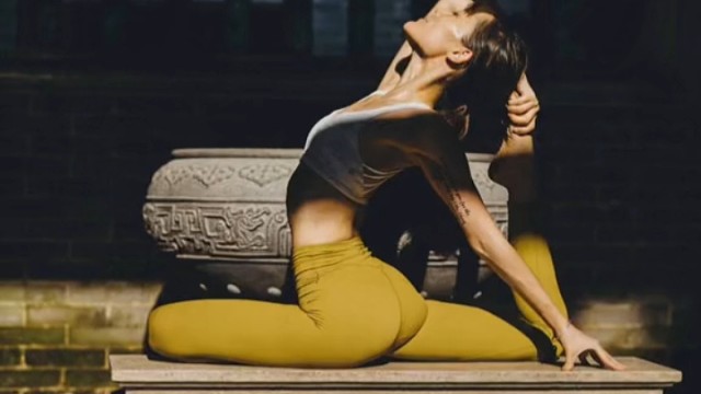 美女瑜伽健身日常，每一个画面都很美