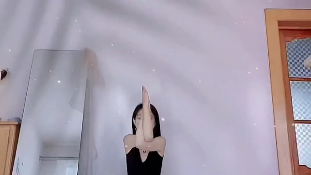 愿余生有人鲜衣怒马，陪你看烈焰繁花