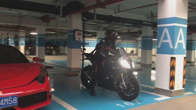 只有自己强大了，才能所向披靡