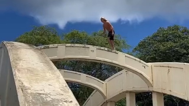 当你有了足够的勇气，可能就会有足够的运气。#专业动作请勿模仿