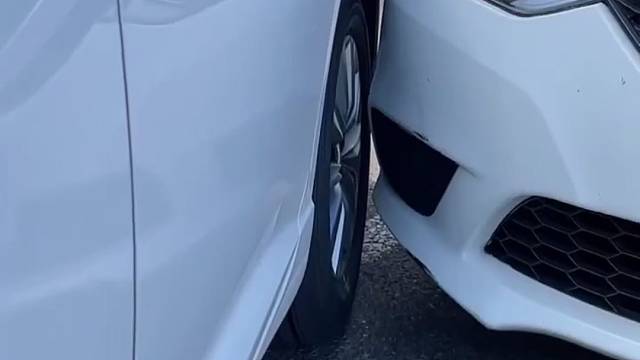 太好啦！以后用这办法，不管什么车位都能一把进！#快说车