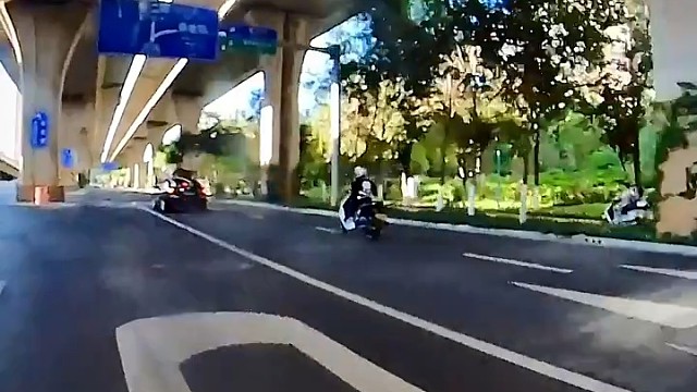 只能中午这么开