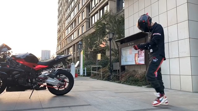 暧昧是带你看日出，爱情是携你看夕阳