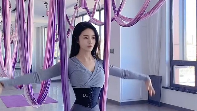 这样的女孩谁不爱