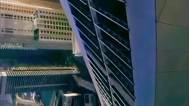 有几条命敢这样玩？