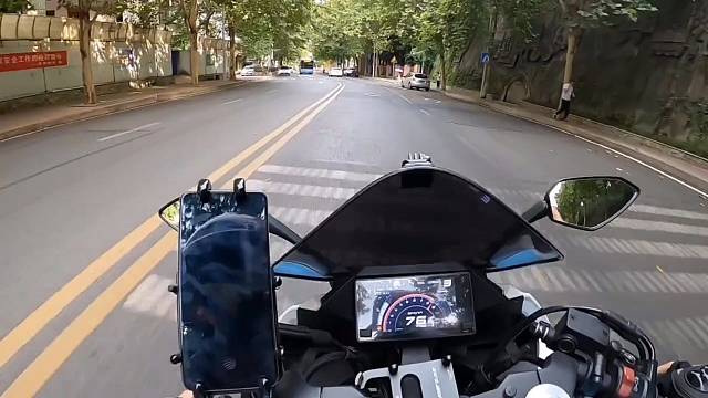 同意个地方差栽两次，第二次涨记性了还故意慢了些，我看看这次谁还说我有责任