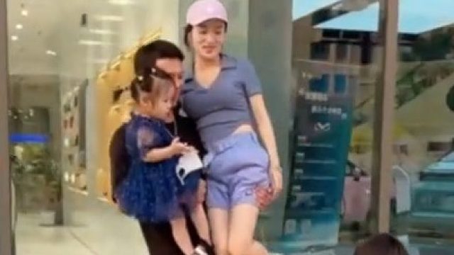 儿子，老妈我先休息一会 ，谁让你是儿子呢