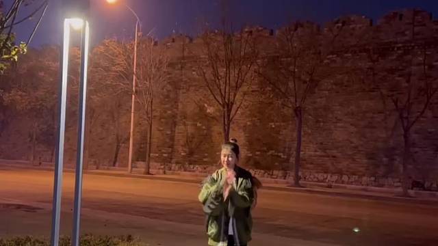 又是一年的秋天.