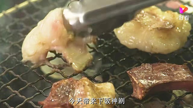 馋掉牙的“烤肥肠”，拿好盆来围观！