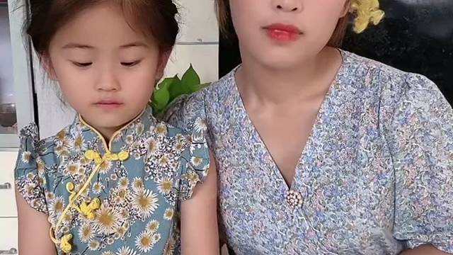 亲子互动游戏，哼哼哼，都拿过来吧