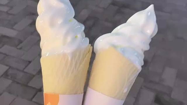 亲子互动游戏，给我宝宝吃冰淇淋