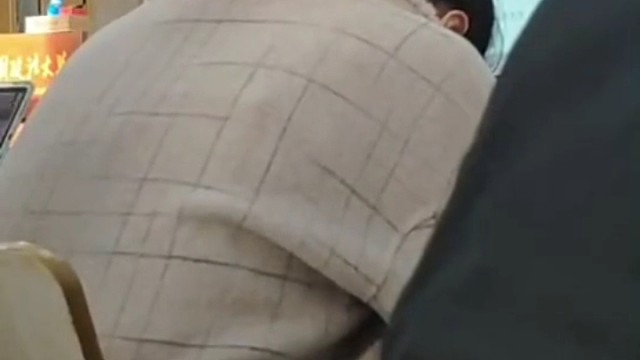 这样拍罗老师上课，会不会有事呢