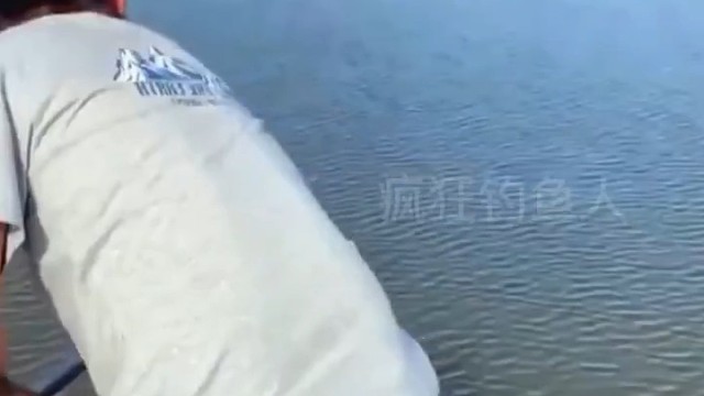 堂主正在赶来的路上