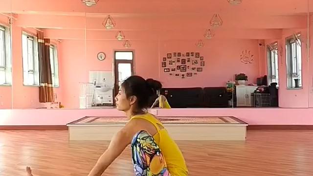 第一次尝试这种起飞，有些吃力，还需要努力！