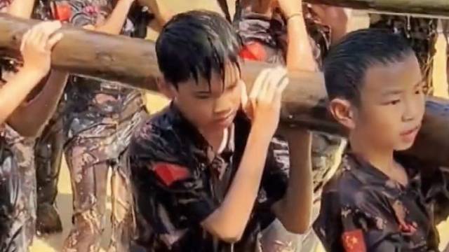 你们那边军训也是这样的吗？