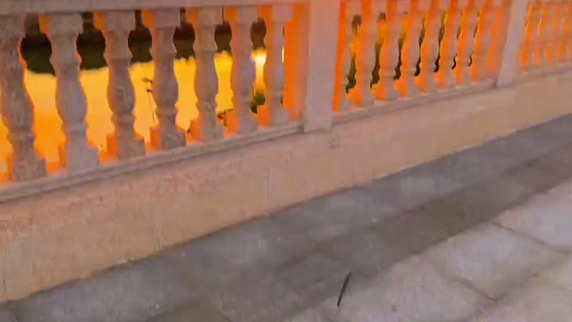 见天地广阔顺心意而活心如山泉水自流舒眉悦喜无忧愁余岁长胜意如念话春山