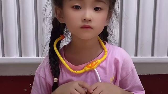 亲子互动游戏，小医生好棒啊！