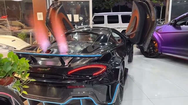 迈凯伦加不起油了