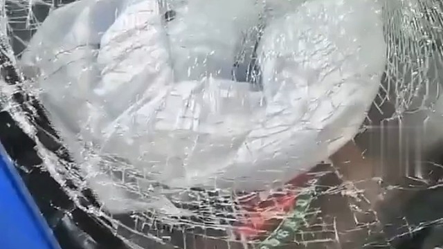 为什么车里不要放摆件？