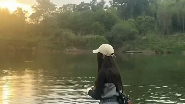 伊娃的飞钓，确实国内的资源少