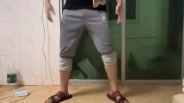 丝袜版鸡你太美