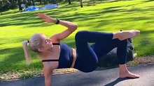 户外瑜伽 自然阳光 小仙女瑜伽 你的坚持终将美好 瑜伽 吞部训练 好身材练起来 小仙女
