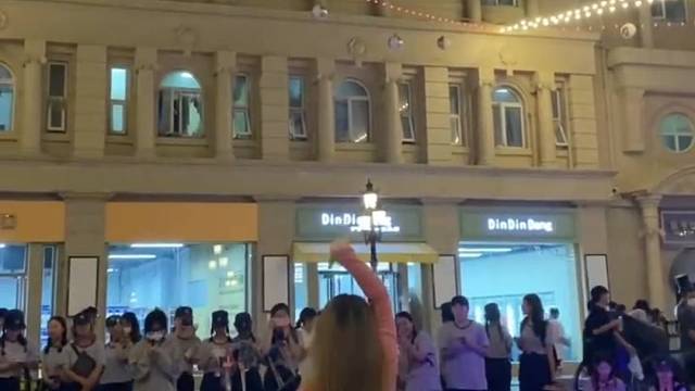 回到学校啦家银萌很快就见面啦