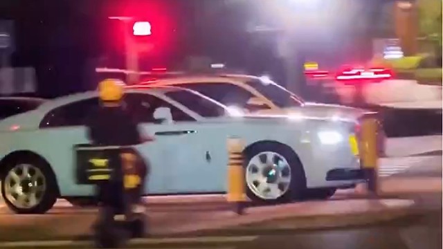 劳斯莱斯的悬挂确实很Nice