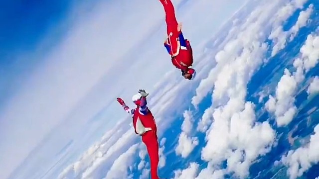 从现在起，答应自己的事就尽力去做到，答应自己要去的地方就尽力去抵达。时间就该浪费在美好的事物上