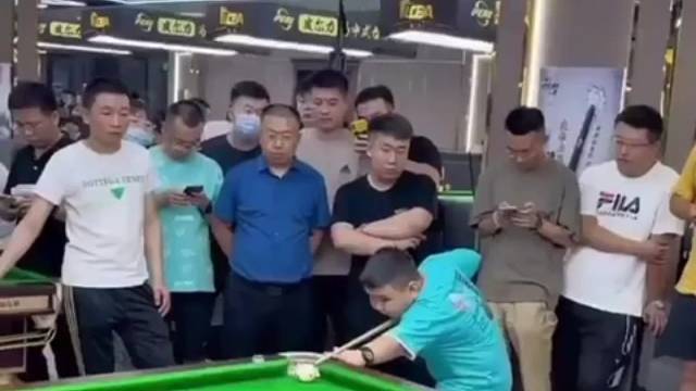 孩子：看清楚了，我只展示一遍