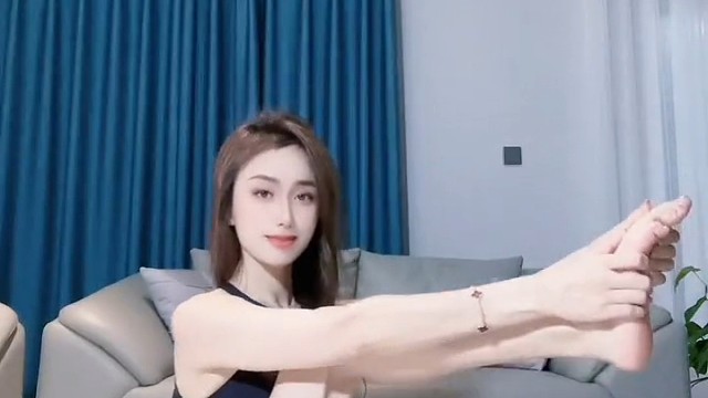 这样练腿，练手臂，美化腿型，减少手臂脂肪和拜拜肉