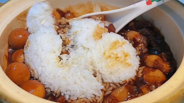 用这个汤汁拌米饭，可太香了