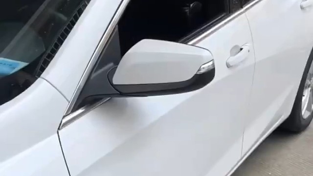 迈锐宝xl一键锁车自动电动折叠后视镜+升窗