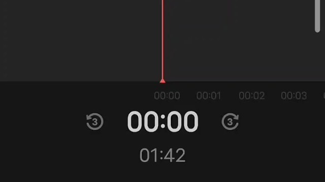 自我介绍一下，日夜颠倒头发少，单纯好骗恋爱脑，下雨还会往家跑，会有姐姐喜欢嘛