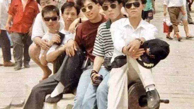 所以到了我们90后这里是基因突变了吗？