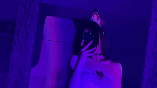 网瘾少女-长腿如花