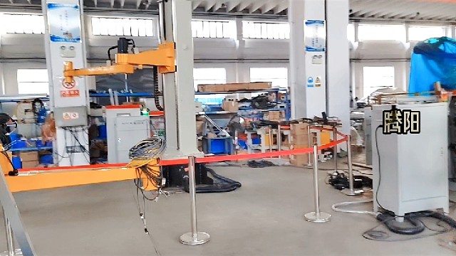 立柱机器人码垛机车间日常