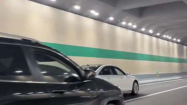 这车真有点帅噢