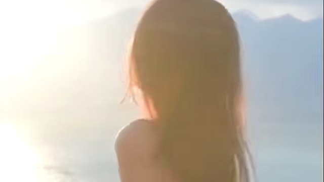 时间带走了我的过去，也带走了过去的我。