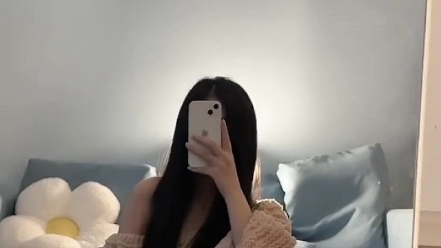 作为一名知名大明星，我玩王者一直很低调，直到今天我还是被发现了，队友问我：你是演员吗？