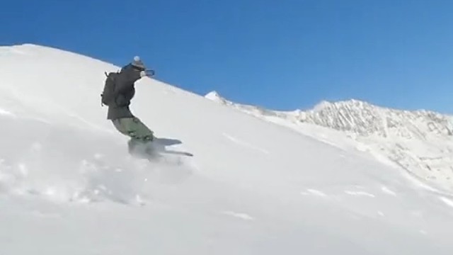 大部分人并不是不想长大。只是没办法在继续当小孩而已