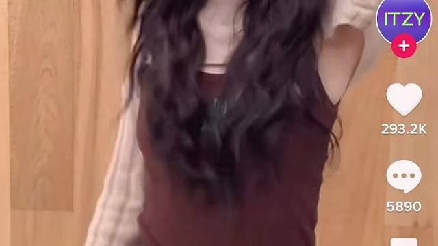 跳舞时候超有魅力