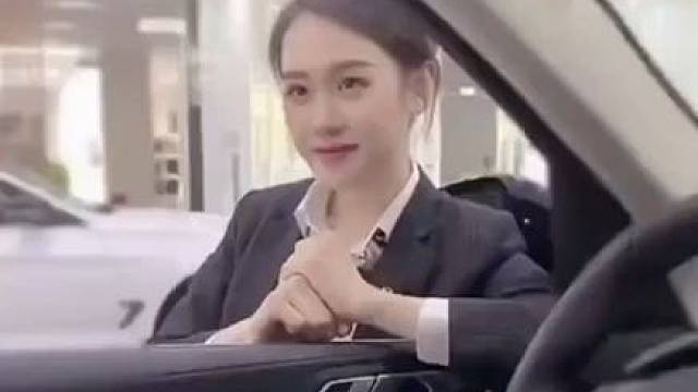 网友：当她开口的那一刻，我就知道这车我买定了。