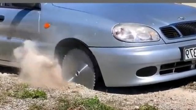 安上这轮胎，碰瓷儿的应该没了吧