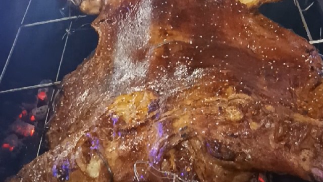 南宁户外烧烤食材提供与烤羊