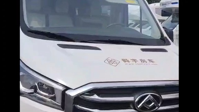 大通v90准新车