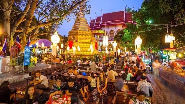 我帮你们多吃点哈