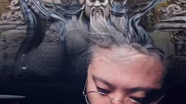 金麟岂是池中物
一遇风云变化